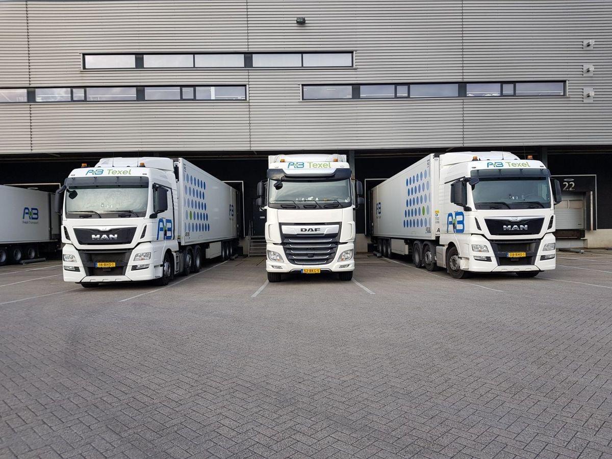 Reliable weekly transport with trusted courier partners